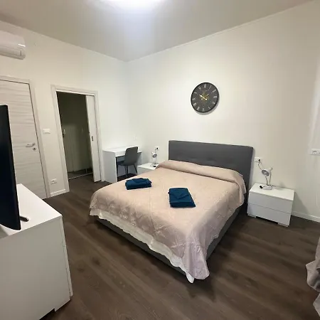 Valeryrooms * Alessandria