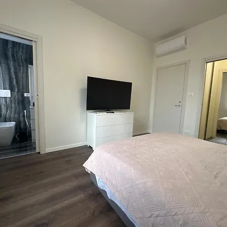 Valeryrooms Apartment Alessandria